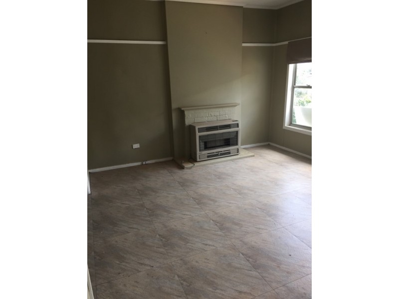 37 Oxley Street, Wallerawang NSW 2845