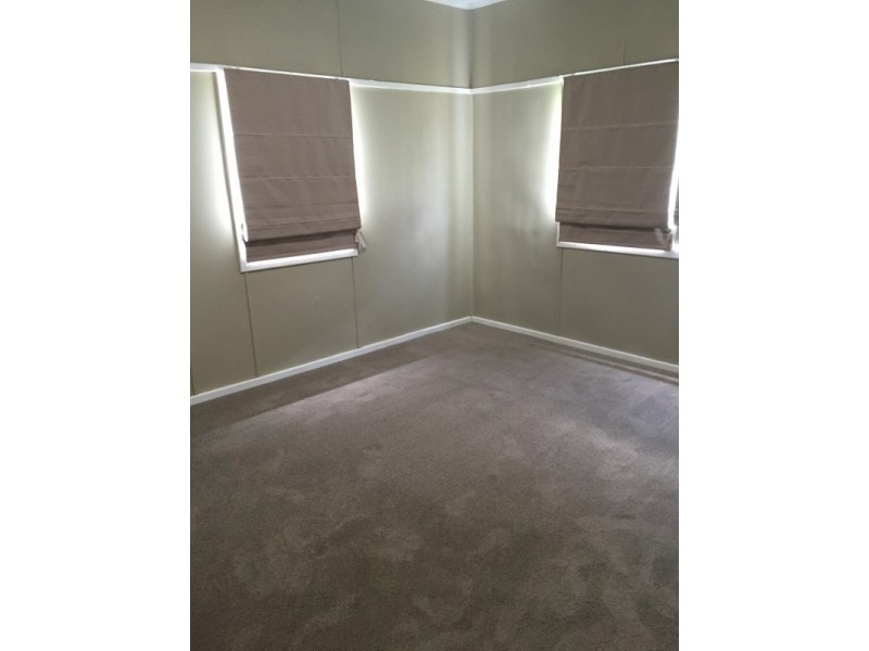 37 Oxley Street, Wallerawang NSW 2845