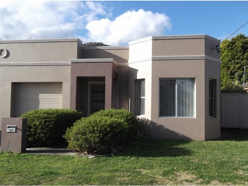27B FULLAGAR AVENUE, Lithgow NSW 2790