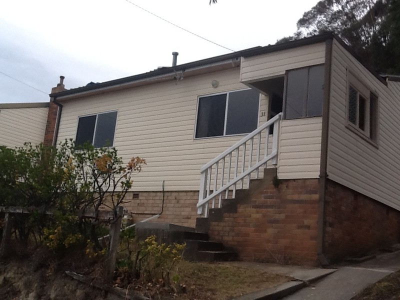 31 FOURTH STREET, Lithgow NSW 2790