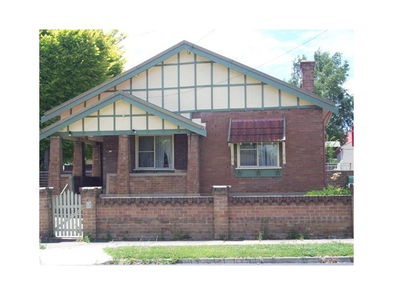 97 Calero Street, Lithgow NSW 2790