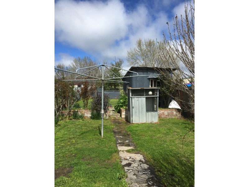 7 Williwa Street, Portland NSW 2847