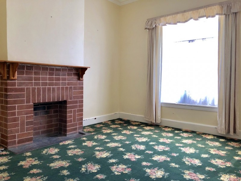 16 Hassans Walls Road, Lithgow NSW 2790