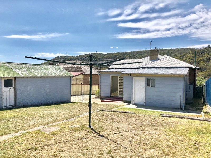 16 Hassans Walls Road, Lithgow NSW 2790