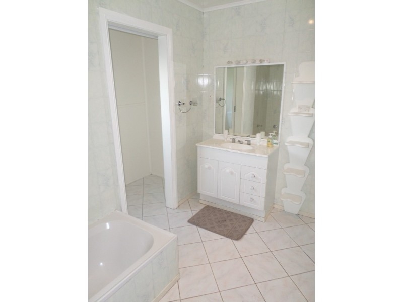 2 Redgate Street, Lithgow NSW 2790