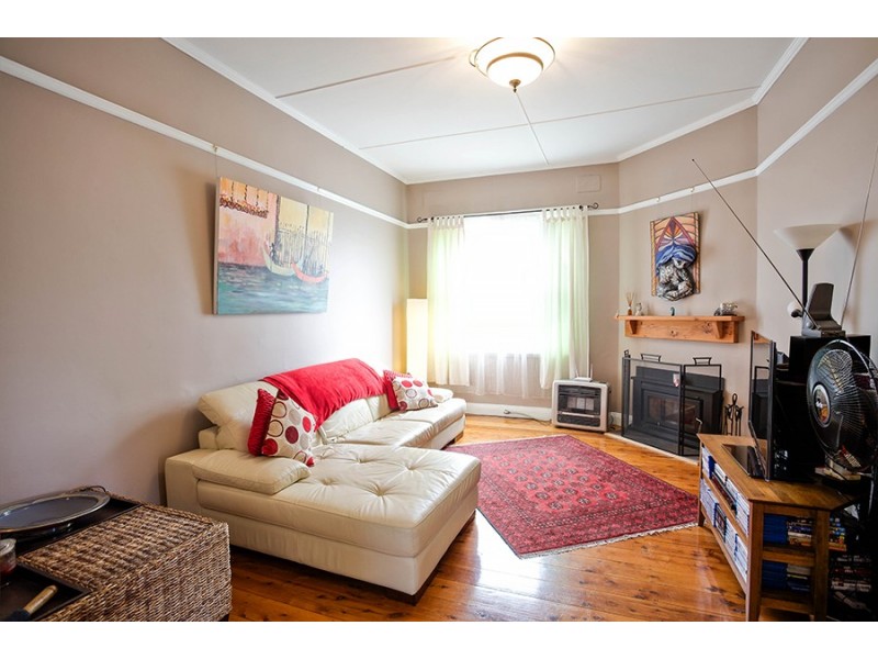 34 Ferro Street, Lithgow NSW 2790