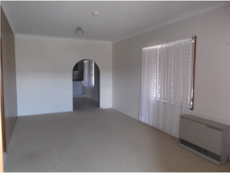 76 Martini Parade, Lithgow NSW 2790