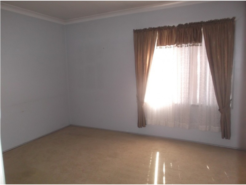 76 Martini Parade, Lithgow NSW 2790