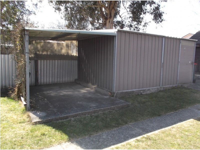 76 Martini Parade, Lithgow NSW 2790