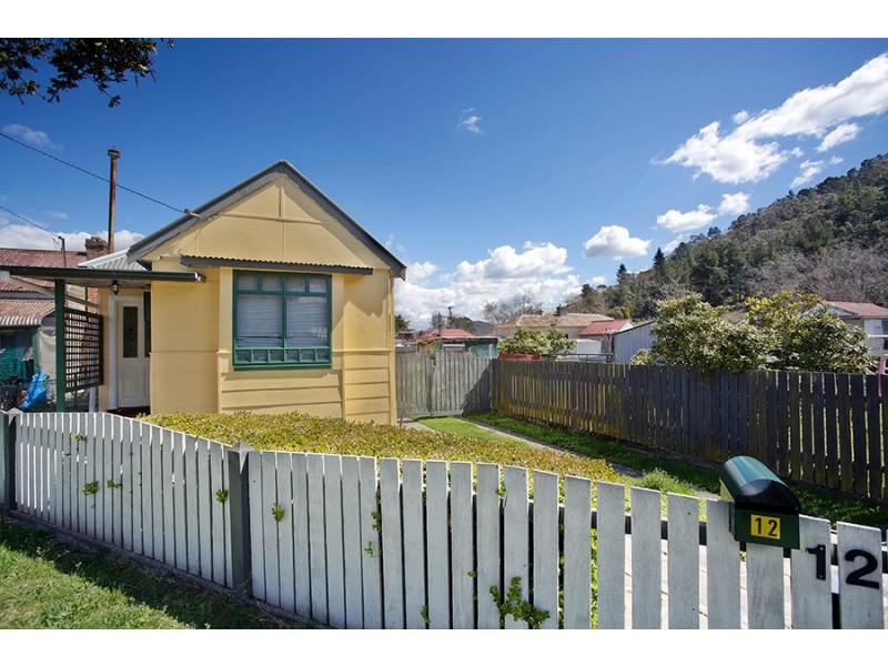 12 Stephenson Street, Lithgow NSW 2790