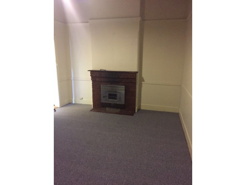 34 CLWYDD STREET, Lithgow NSW 2790