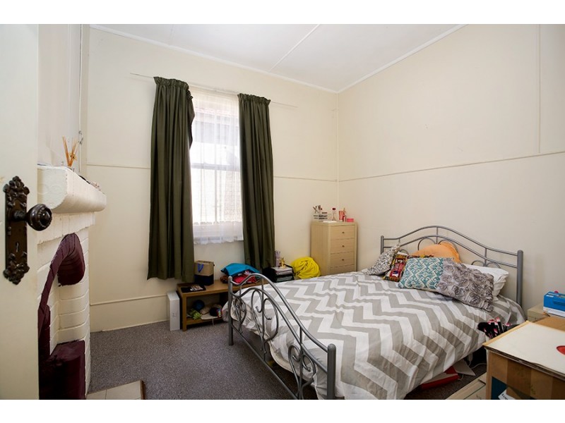 84 Laurence Street, Lithgow NSW 2790