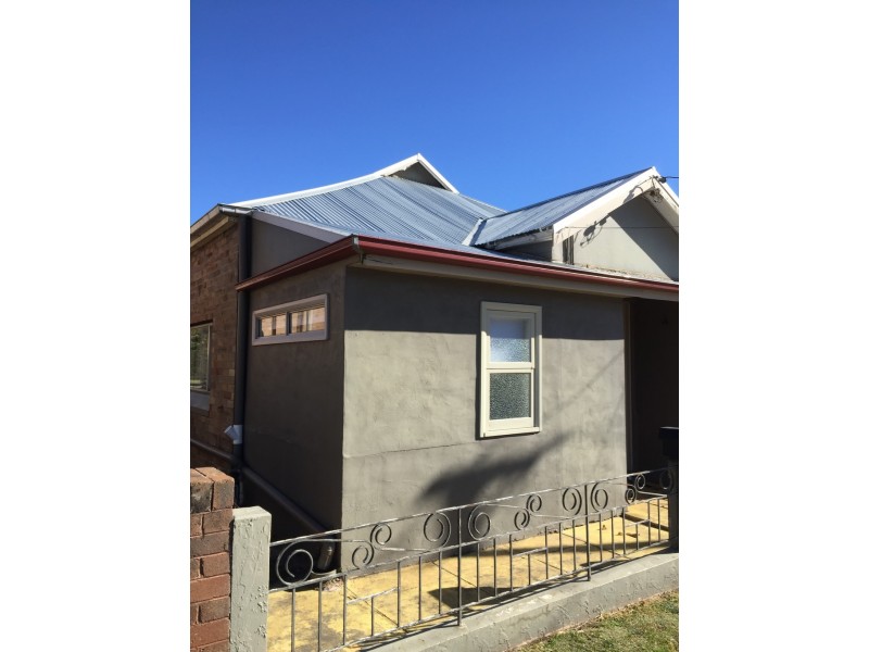 34 Sandford Avenue, Lithgow NSW 2790