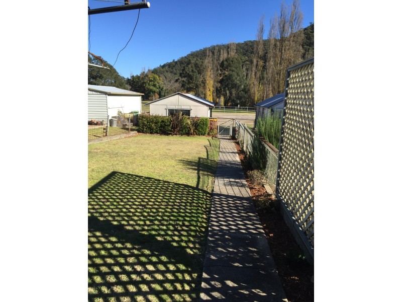 34 Sandford Avenue, Lithgow NSW 2790