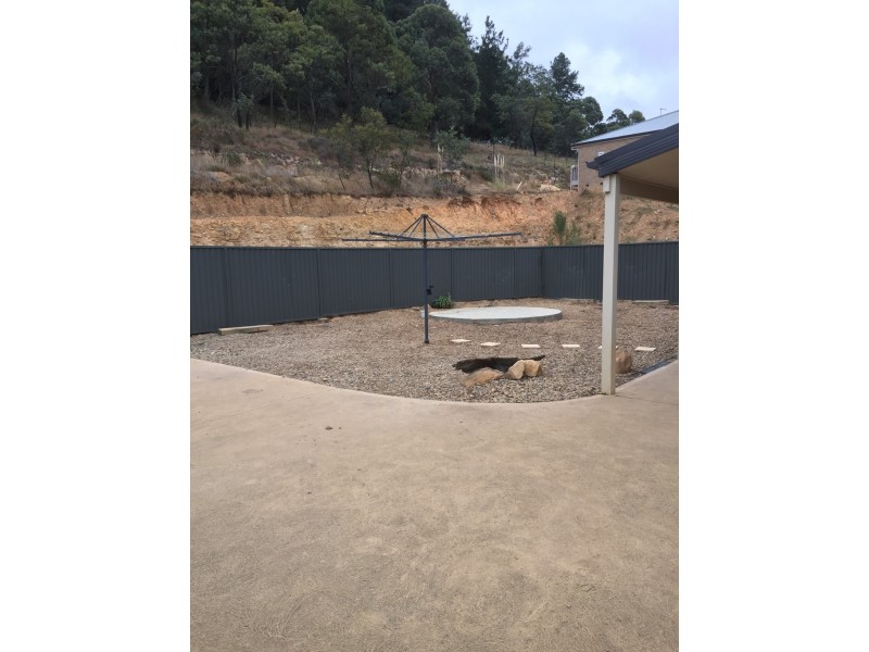 27 Mort Street, Lithgow NSW 2790