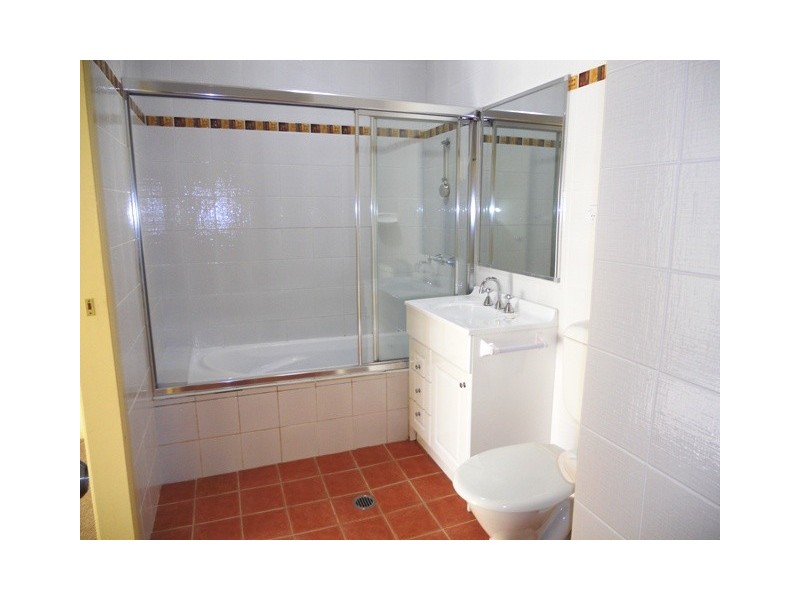 2/61 Moore Street, Austinmer NSW 2515