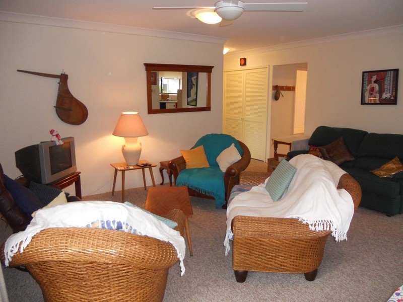 2/136 Lawrence Hargrave Dr, Austinmer NSW 2515