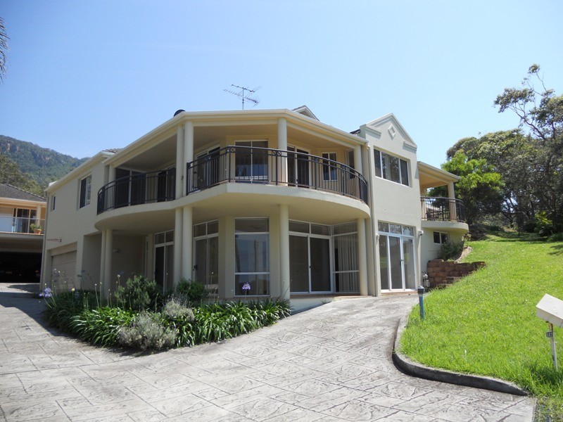 682 Lawrence Hargrave Drive, Coledale NSW 2515