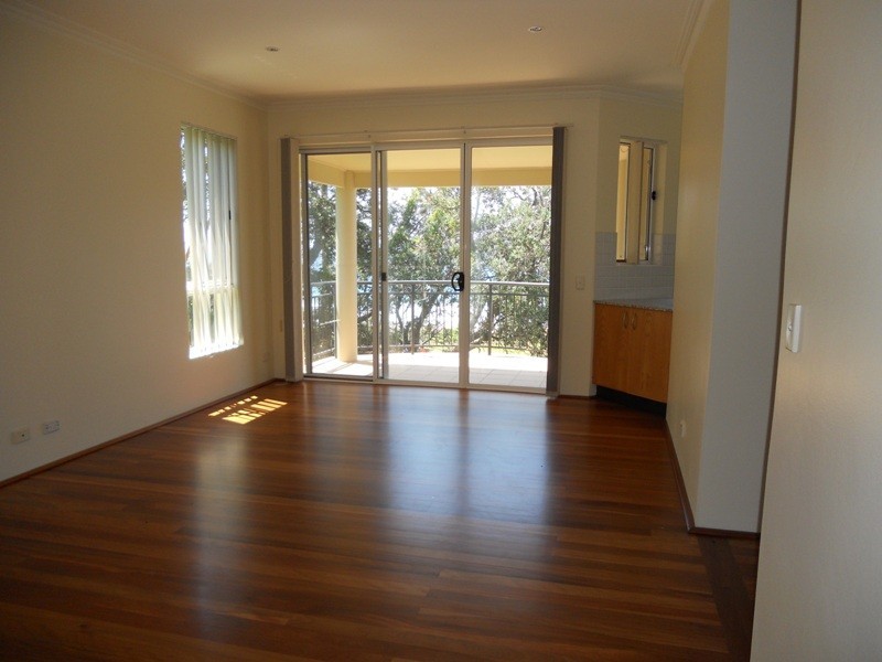 682 Lawrence Hargrave Drive, Coledale NSW 2515