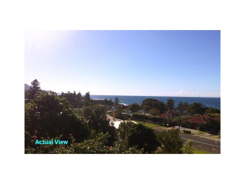 2/136 Lawrence Hargrave Dr, Austinmer NSW 2515