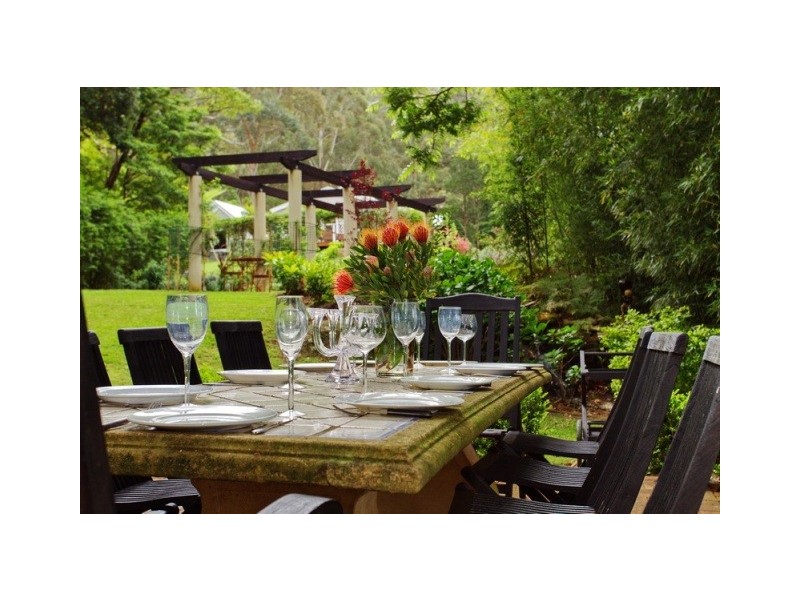 19 Dam Rd, Wombarra NSW 2515