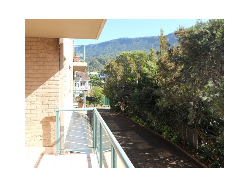 1/132 Lawrence Hargrave Drive, Austinmer NSW 2515