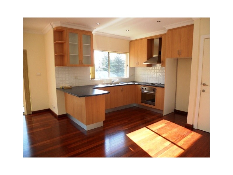 2/110 Lawrence Hargrave Drive, Austinmer NSW 2515