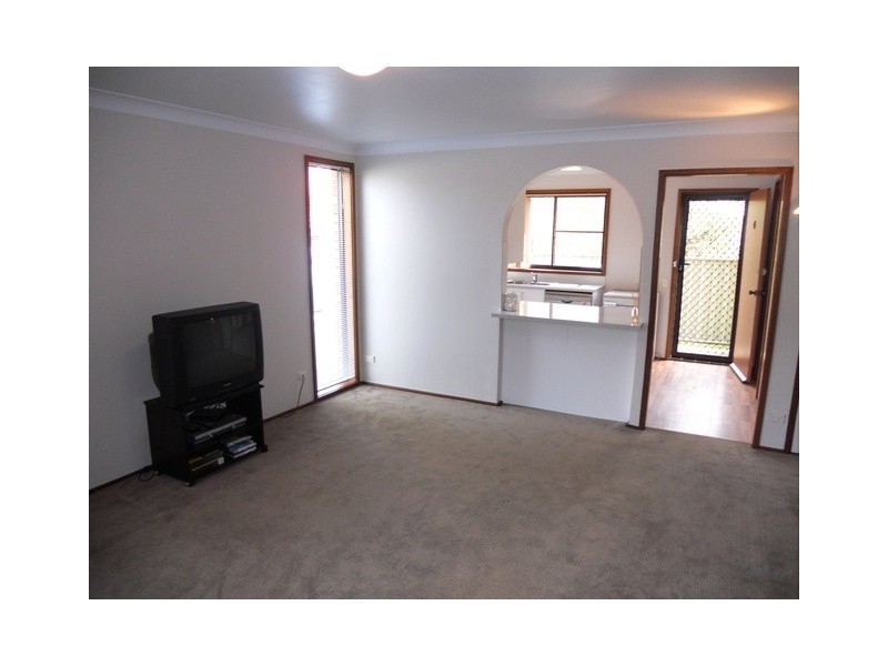 4/253 Lawrence Hargrave Drive, Thirroul NSW 2515