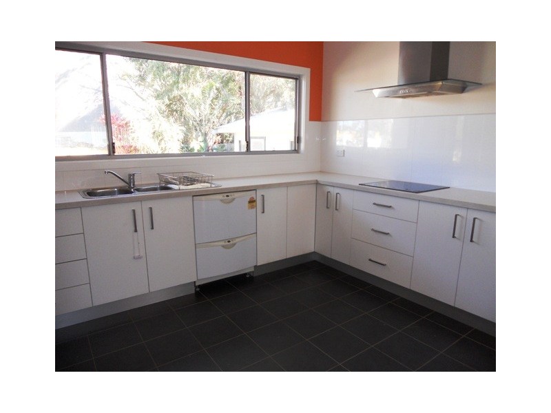 65 Cotterill Ave, Woonona NSW 2517