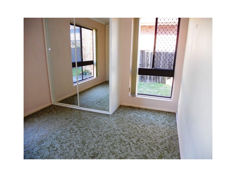 2/22 Ocean St, Thirroul NSW 2515