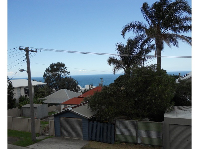 16 Railway Terrace, Scarborough NSW 2515