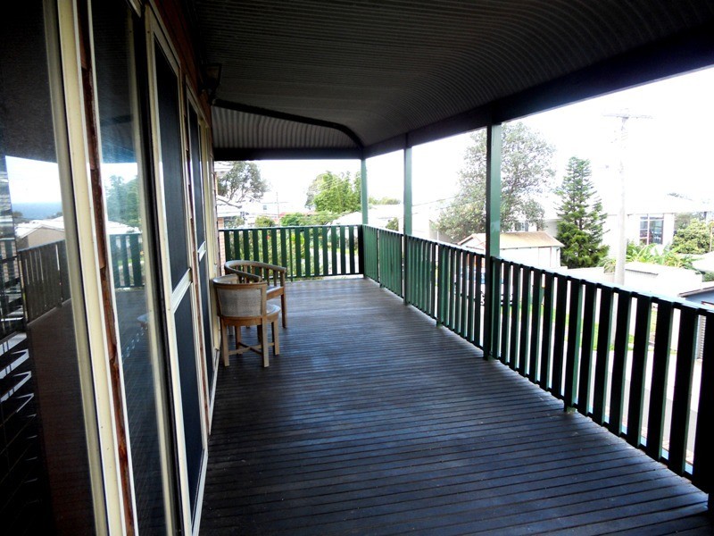 16 Railway Terrace, Scarborough NSW 2515