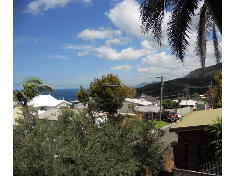 16 Railway Terrace, Scarborough NSW 2515