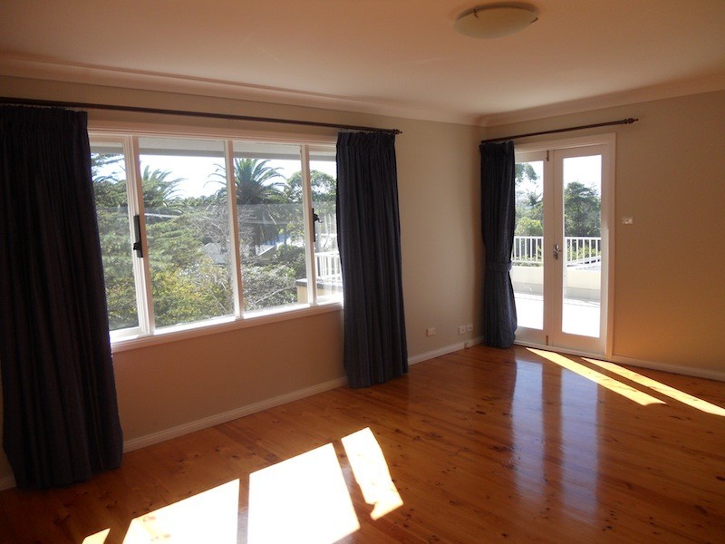 26 Austinmer St, Austinmer NSW 2515