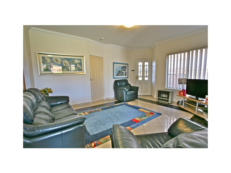 21a Hill Street, Bulli NSW 2516