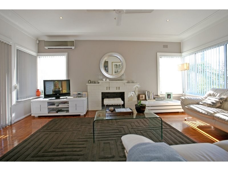 336 Lawrence Hargrave Drive, Thirroul NSW 2515