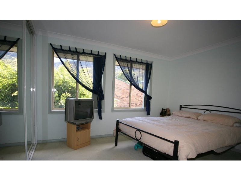 10/49 Mountain Rd, Austinmer NSW 2515