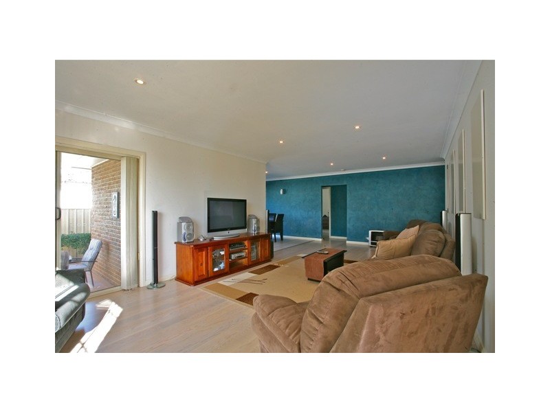 6/140 Meadow St, Balgownie NSW 2519