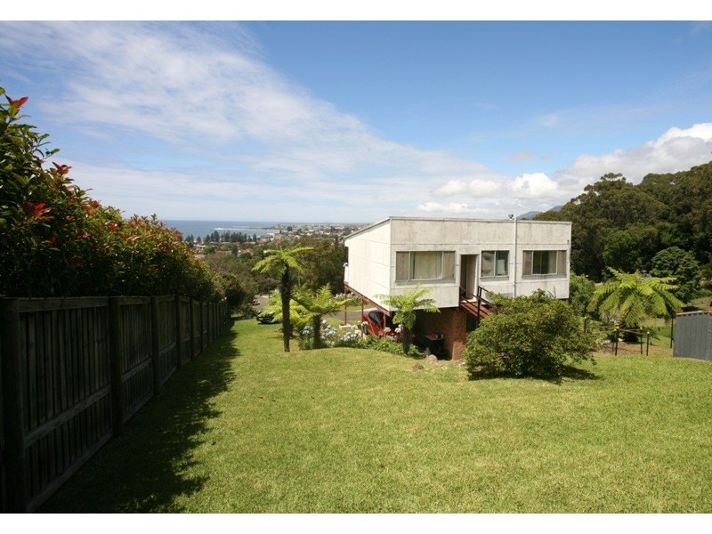 74 Mountain Rd, Austinmer NSW 2515