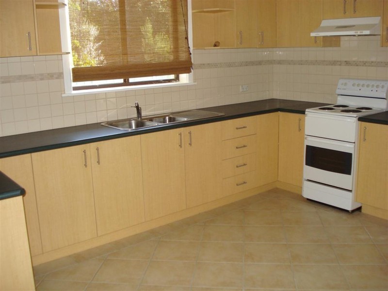 7 Napier Street, Blayney NSW 2799