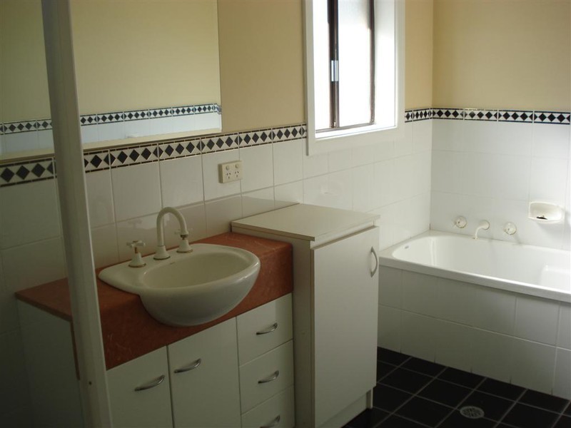 7 Napier Street, Blayney NSW 2799