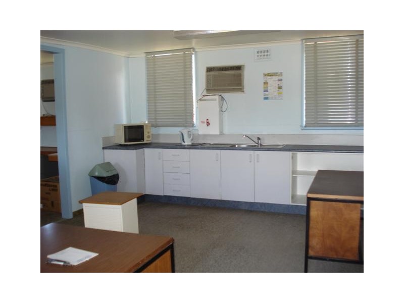 12 Hill Street, Blayney NSW 2799