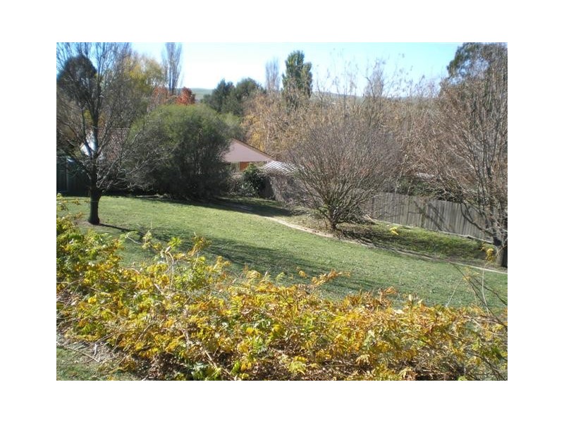 14 Polona Street, Blayney NSW 2799