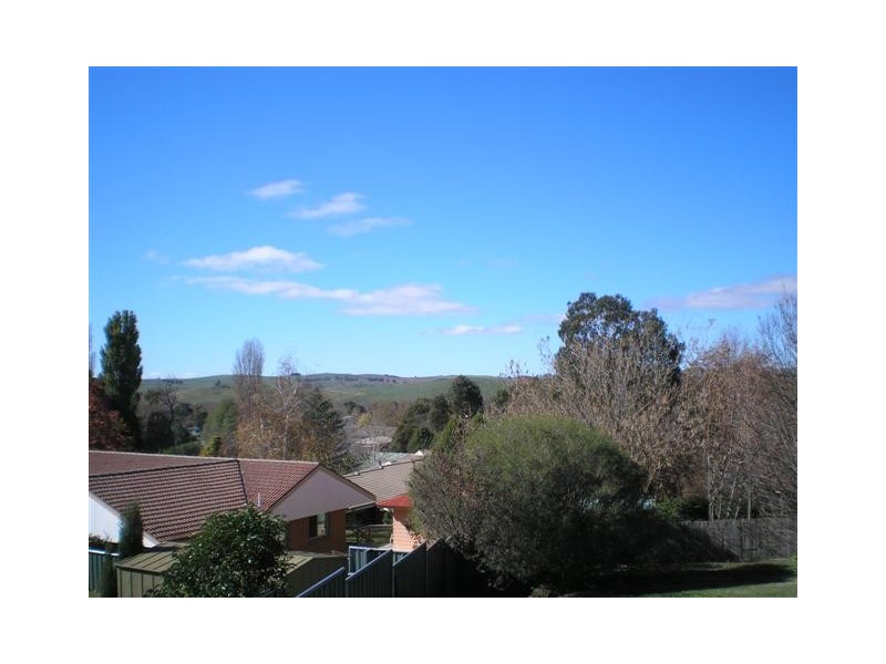14 Polona Street, Blayney NSW 2799
