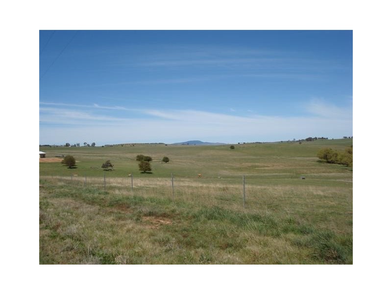 202-422 Charles Booth Way, Millthorpe NSW 2798