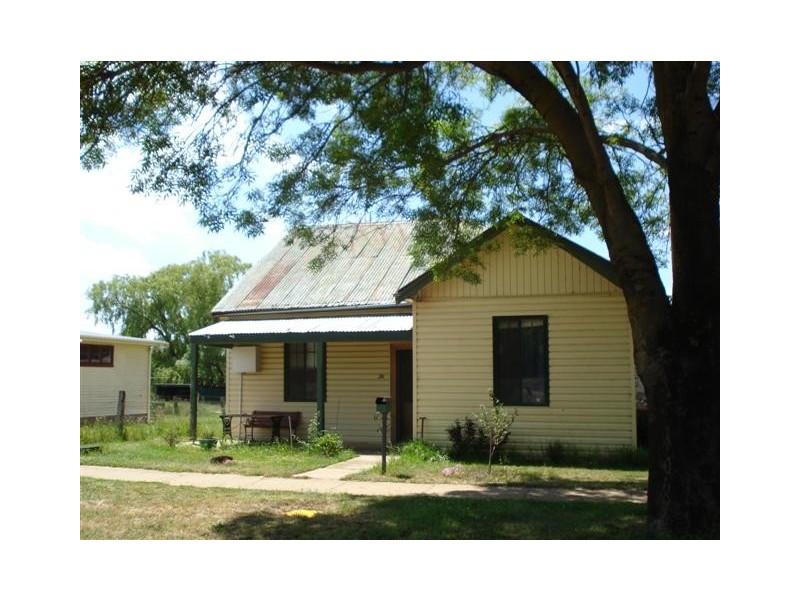 26 Adelaide Street, Blayney NSW 2799