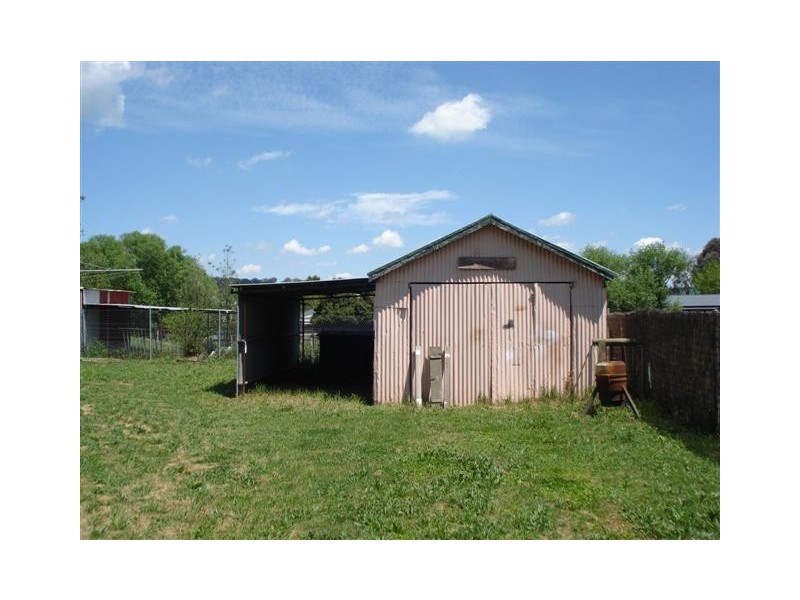 85 Carcoar Street, Blayney NSW 2799