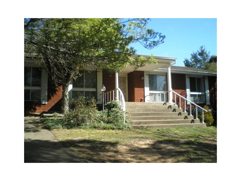 13 Tumulla Place, Blayney NSW 2799