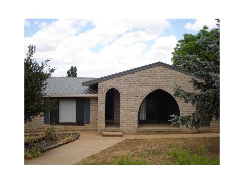 20 Medway, Blayney NSW 2799