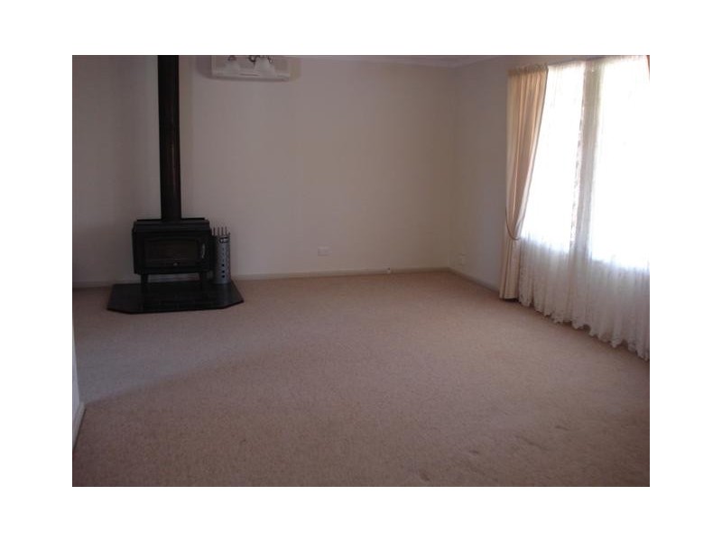 15 Mount Errol Street, Blayney NSW 2799